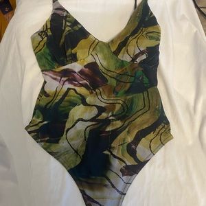 Pretty Little Thing Marble Bodysuit